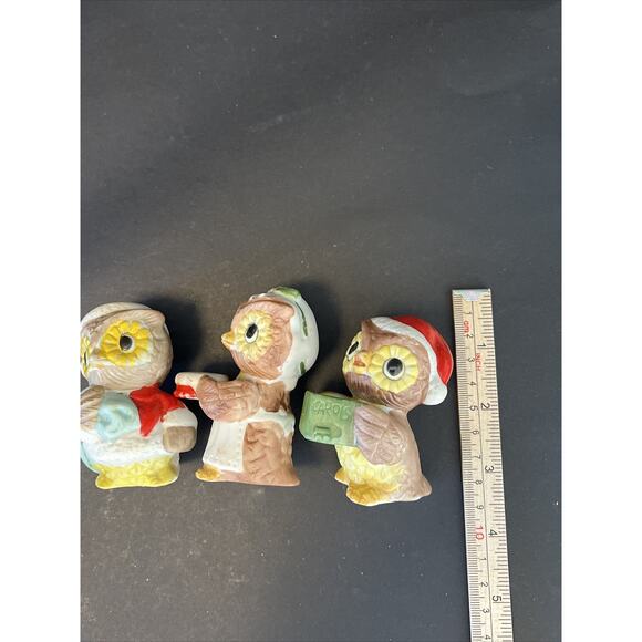 Vintage Owls Set Of 3 Christmas Porcelain Figurines Baking Santa Singing Retro - Picture 9 of 9